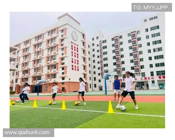 足球也好，激情与梦想交织的绿茵场上演绎人生的精彩与奋斗的故事